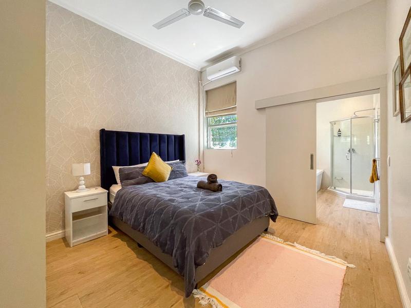 4 Bedroom Property for Sale in Sea Point Western Cape